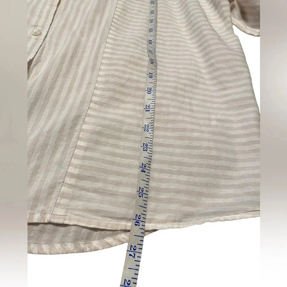 Elizabeth & James Striped Button Down Shirt Cotton Top Neutral Basic - Picture 10 of 10